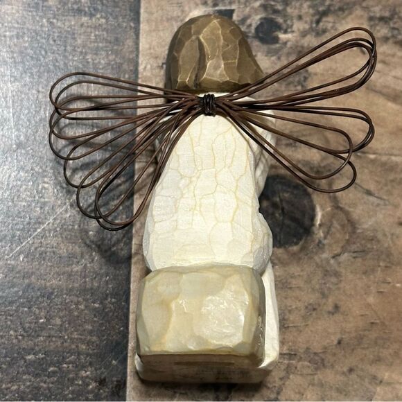 Willow Tree ‘Angel of Caring’ Figurine - Picture 3 of 5